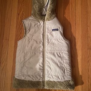 Patagonia reversible vest